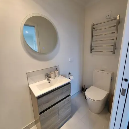Nice New 3 Bedroom Townhouse U4 Hamilton Exterior photo