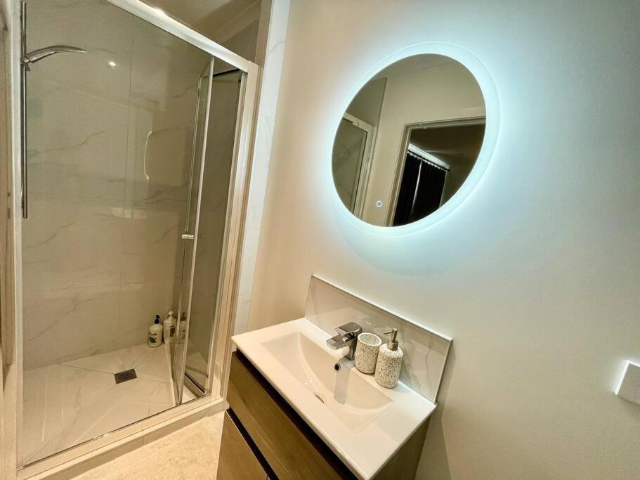 New 3 Bedroom Townhouse U4 Apartment
